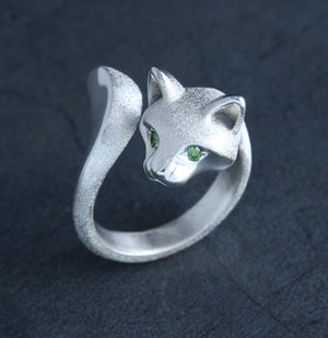 forrest cat ring,  silver . colored stone eyes  satin/ high polish finish