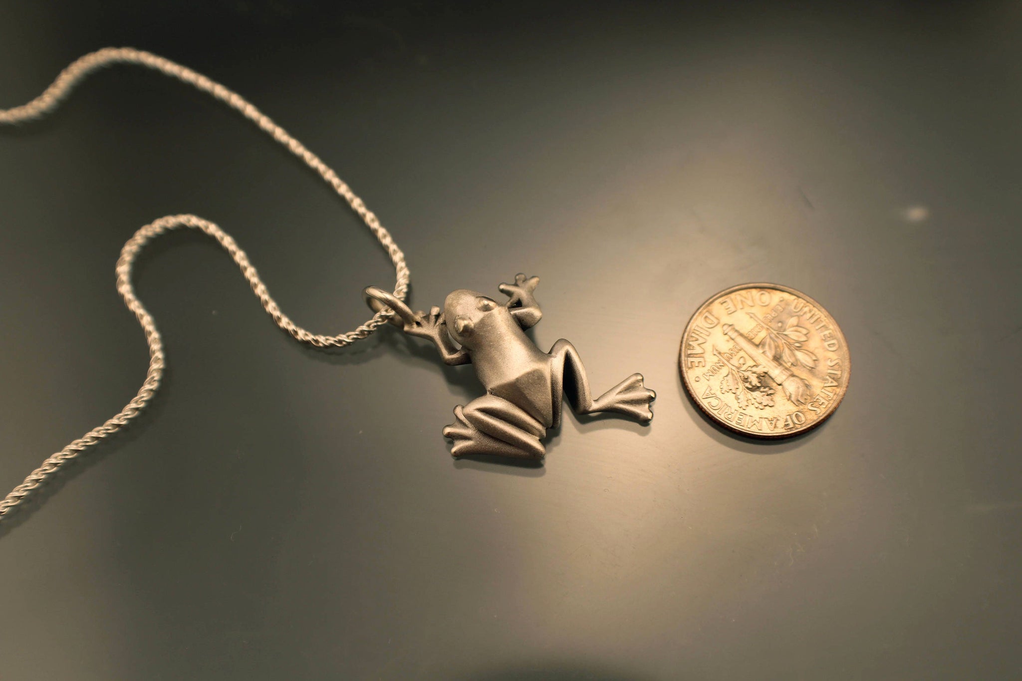 frog pendant silver