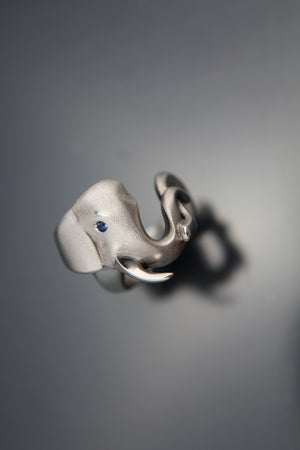 elephant ring  ,gem eye ,silver