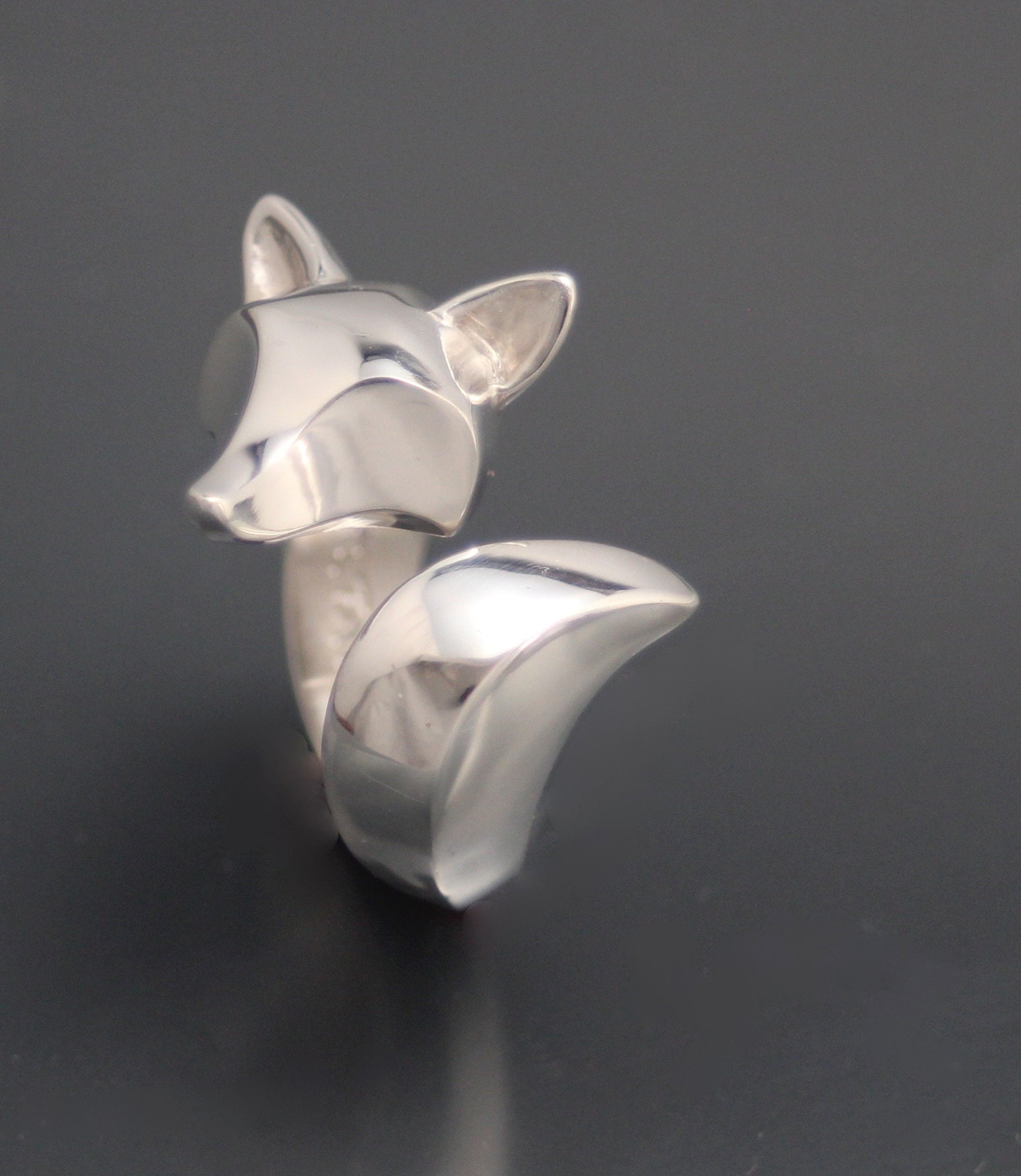 fox  ring.  ADJUSTABLE.  silver