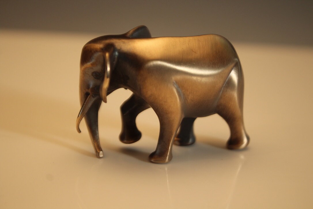 bull  elephant  bronze