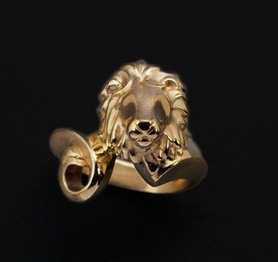 safari lion ring, bronze