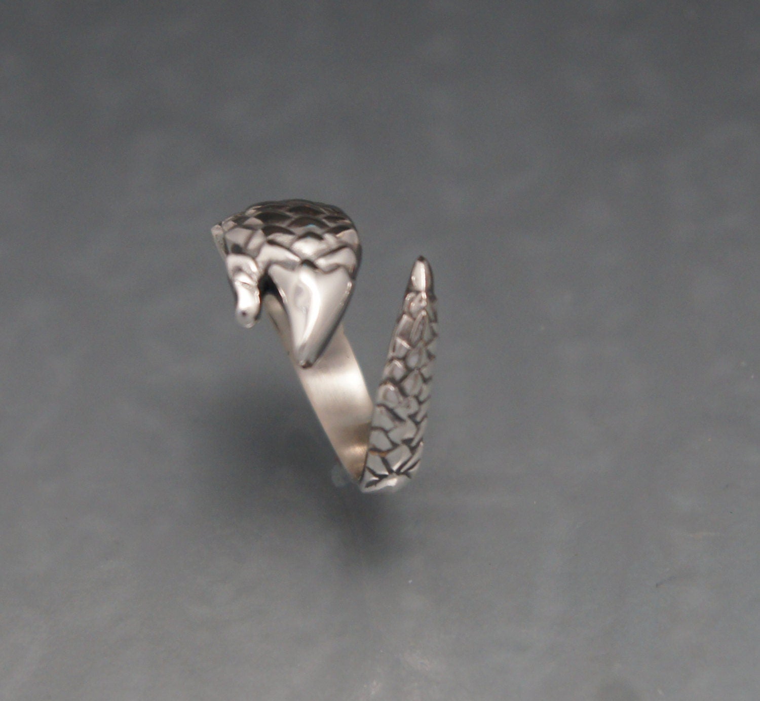 pangolin ring,  silver